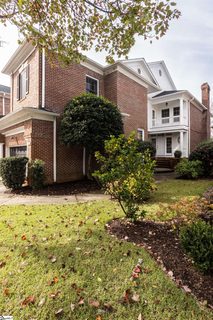 1400 Thornblade Boulevard unit 8 sold townhome in Villas At Thornblade, Greer, SC