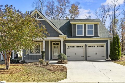 327 Belle Oaks Drive