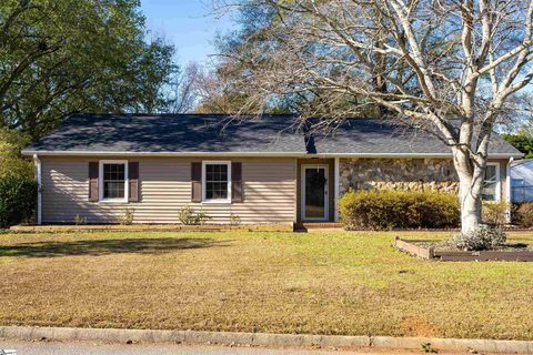 104 Dorian Drive
