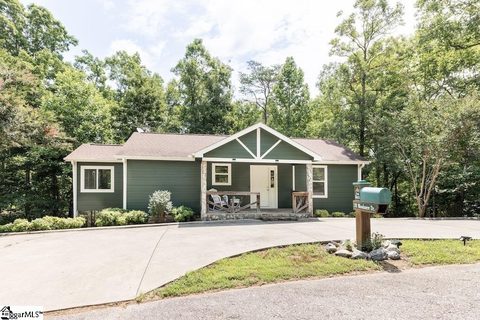370 Woodmere Drive sold home in Woodmere, Pickens, SC