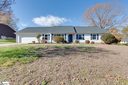 2 Belgrave Close sold home in Taylors, SC