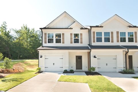 3 Grey Oak Trail