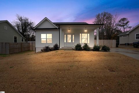 Previously sold for $315,000