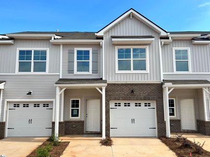 327 Hollenbeck Place
