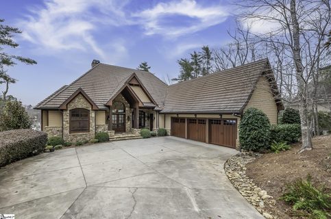 113 Burwood Court