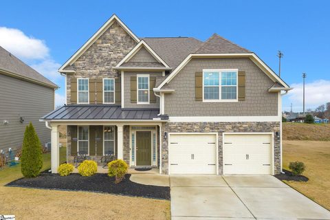 111 Crowned Eagle Drive