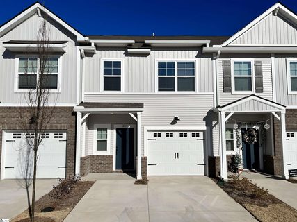 329 Hollenbeck Place