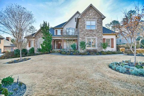 15 Riverbanks Court