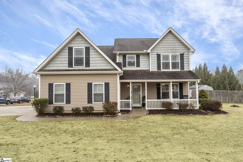 100 Long Pond Court sold home in Country Knolls, Greer, SC