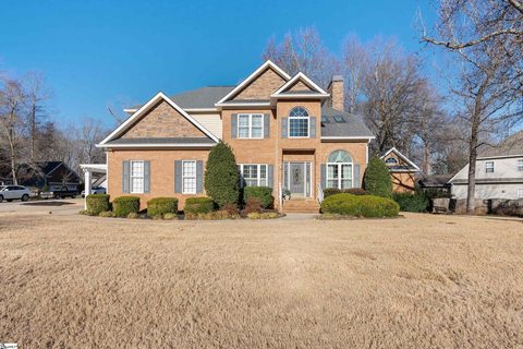 2 Kirkwall Court sold home in Highland Creek, Simpsonville, SC