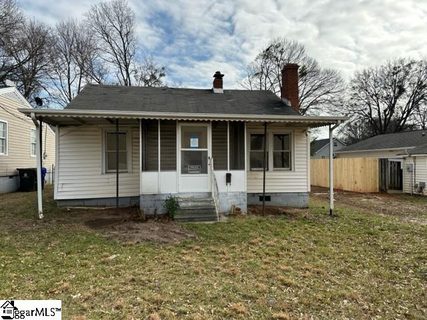 25 Landwood Avenue