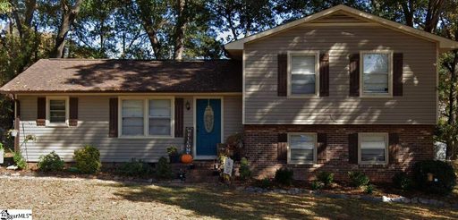 105 Chuckwood Drive