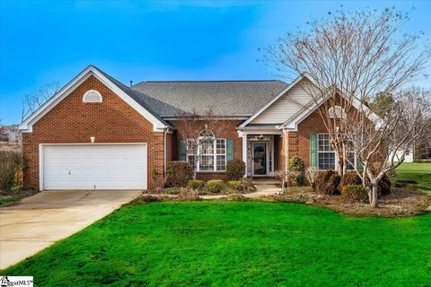 120 Birkhall Circle