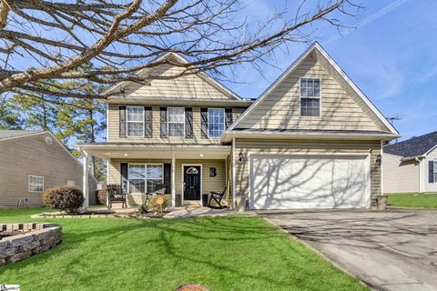 411 Woodford Way