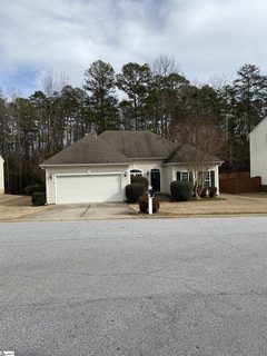 124 Laurel Meadows Parkway sold home in Laurel Meadows, Greenville, SC