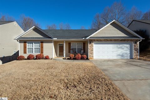 139 Midwood Road sold home in White Oak Ridge, Travelers Rest, SC