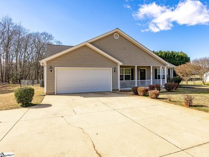 600 E Victor Hill Road sold home in Shadowfield Acres, Duncan, SC