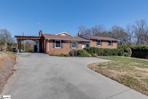 305 Bethel Drive sold home in Glendale, Mauldin, SC