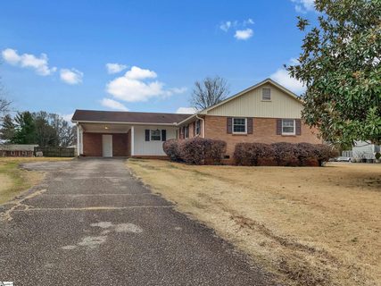 10 Merrimon Avenue