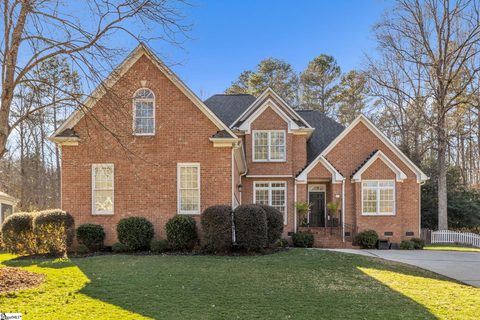 205 Dunrobin Lane sold home in Highland Creek, Simpsonville, SC