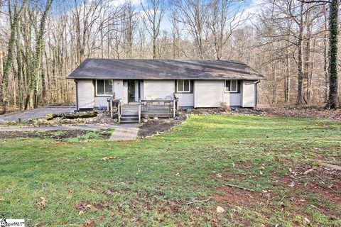 24 Riverview Drive