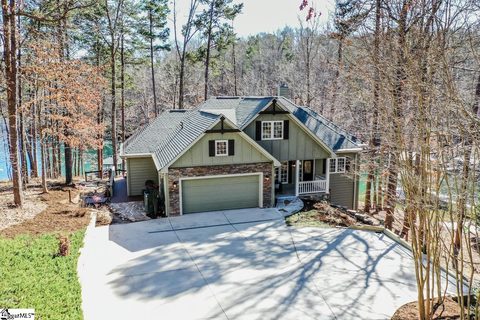 108 Wynward Pointe Drive