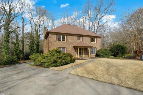 105 Gleneagles Court