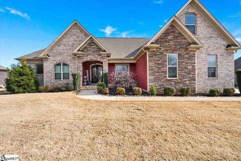 504 Double Bridge Road sold home in Monreve Village, Boiling Springs, SC