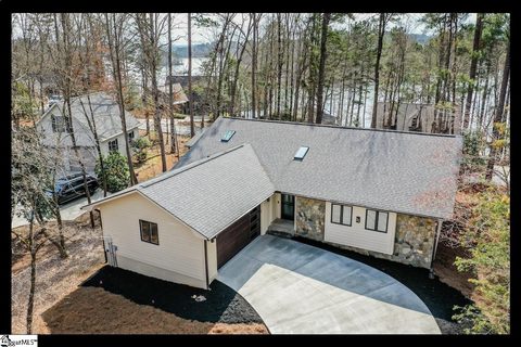 11 Skipper Lane