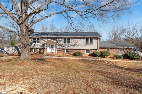 102 Colony Road sold home in Points North, Travelers Rest, SC