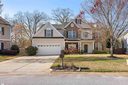 352 Abbey Gardens Lane sold home in Simpsonville, SC