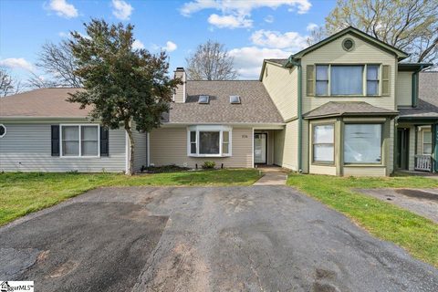 234 Old Towne Road sold townhome in Royal Oaks Towne Houses, Spartanburg, SC