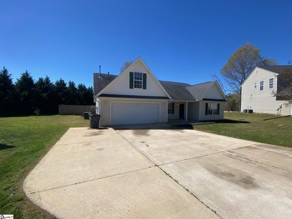313 London Drive