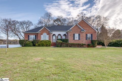 202 Waterfront Drive sold home in Waterford Place, Williamston, SC