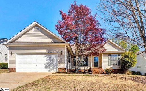 7 Cranston Court sold home in Lennox Lake, Simpsonville, SC