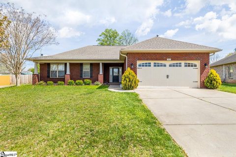 382 Thornapple Drive