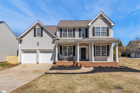 197 Birkhall Circle
