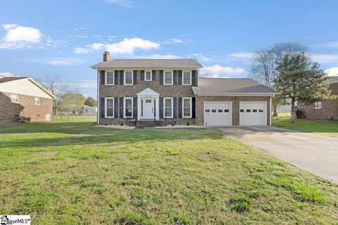 108 Whitestone Avenue sold home in Adams Mill Estates, Mauldin, SC