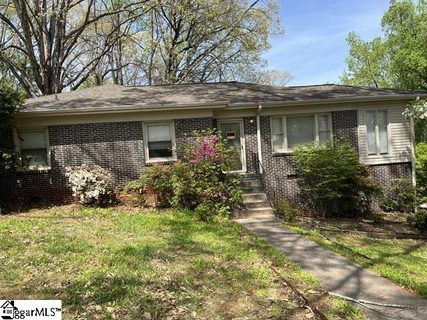 27 Bradley Boulevard