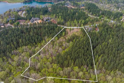 115 Hickory Springs Way