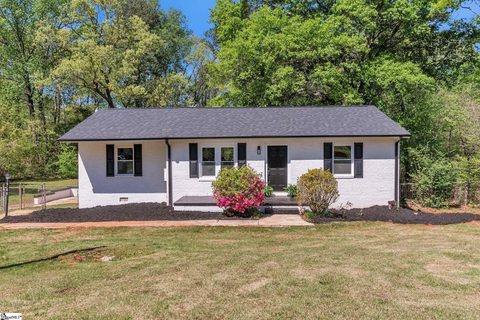 108 Sulphur Springs Drive sold home in Riverdale Acres, Greenville, SC