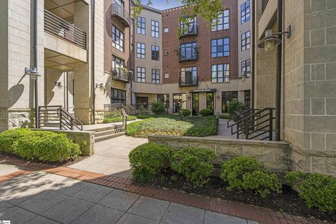 101 W Court Street Unit 315