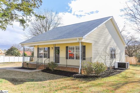 101 Arnold Street sold home in Freetown, Greenville, SC
