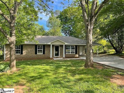 704 Winston Drive sold home in Laurel Hills, Anderson, SC