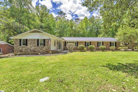 108 Kingsley Drive