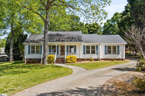 4 Amberly Court sold home in University Place, Greenville, SC