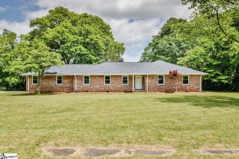 3852 Maid Marion Lane