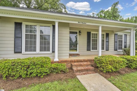 300 Seven Oaks Lane
