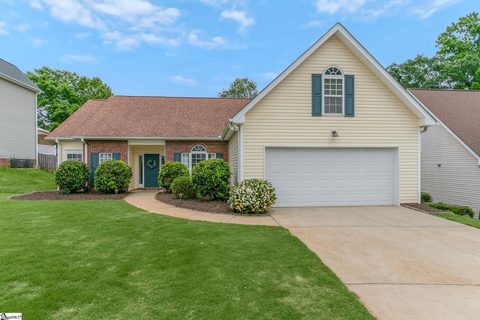 104 Cranebill Drive