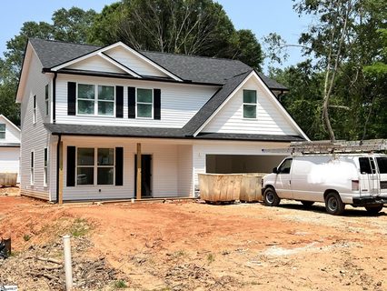 8 Suffolk Drive
